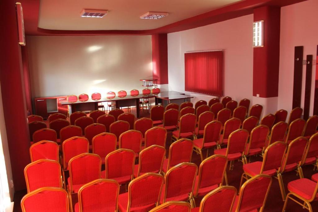 Complex Balnear Cerbul Hotel Covasna Bagian luar foto