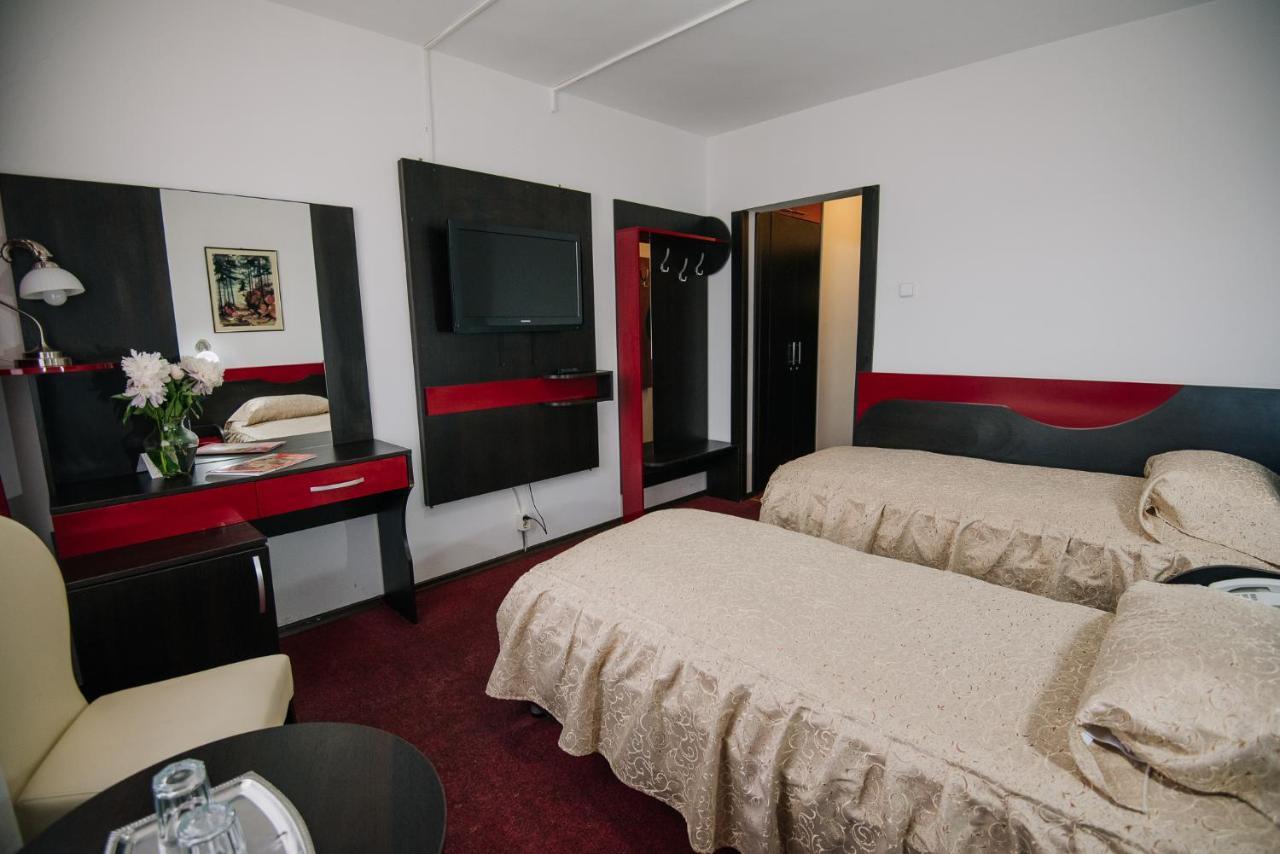 Complex Balnear Cerbul Hotel Covasna Bagian luar foto